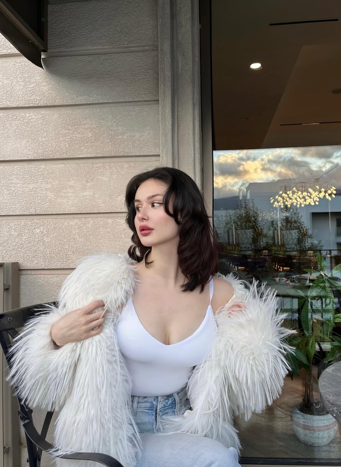 Boyuncak Dinamik Partner Escort Bayan Hale